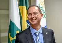Alex Santana desiste de reeleição e mira chapa majoritária