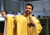Escândalo! Fábio de Melo é denunciado ao Vaticano após polêmica