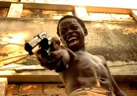 Esnobado no Oscar, Cidade de Deus é único brasileiro no TOP 100 do século imagem