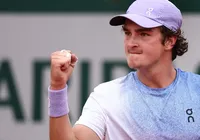 Fonseca bate belga em Eastbourne e vence pela primeira vez na grama