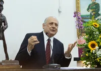 Jorge Khoury recebe título de cidadão na Câmara de Feira de Santana