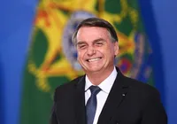 Mesmo vomitando e com soluços, Bolsonaro ignora médicos e viaja imagem