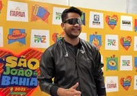 Mikael Santos fala sobre representatividade para fãs mirins