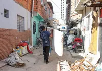 Moradores são coagidos pelo PCC a pagar até R$ 100 mil para deixar favela imagem