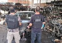 Operação da Polícia Civil desarticula desmanche de veículos no Lobato imagem