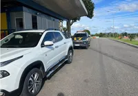 PRF prende homem dirigindo o carro do patrão; veículo é roubado