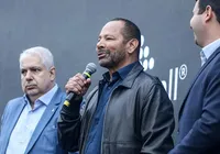 Pai de Neymar torce por permanência no Santos: “Quero que ele fique”