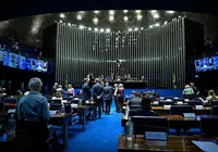 Senado aprova fim de benefício por idade para estupradores imagem