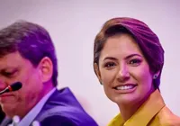 Tarcísio descarta colocar Michelle Bolsonaro na chapa presidencial imagem
