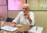 Wagner defende redução de partidos e que PT tenha fusão definitiva