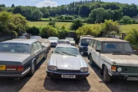 Coleção rara de carros é descoberta em fazenda e vai a leilão - Imagem