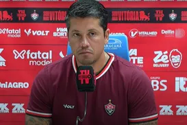 Pressionado, Carpini ‘sobrevive’ ao 1º semestre e mira volta por cima - Imagem