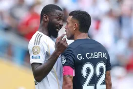 Racismo no Mundial: Zagueiro do Real acusa rival - Imagem