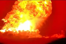 Vídeo: foguete da empresa de Elon Musk explode durante teste - Imagem