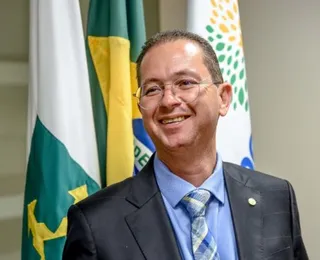 Alex Santana desiste de reeleição e mira chapa majoritária
