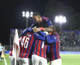 Bahia vence Bragantino, entra no G-6 e quebra tabu de 35 anos