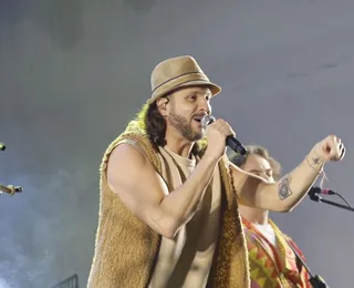 Detalhe inusitado chama atenção no show da Falamansa em Salvador