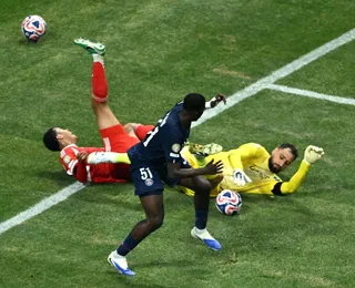 Donnarumma é criticado por "aceitar risco" após fratura de Musiala