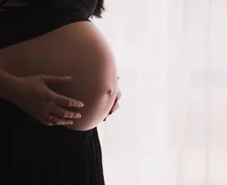 Ex-BBB anuncia gravidez do primeiro filho: “Estamos surpresos”