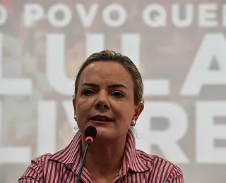 Gleisi detona aumento da Selic para 15%: “Incompreensível"
