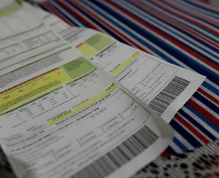 Gratuita! Veja como não pagar mais a conta de luz no Brasil
