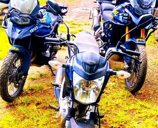 Homem compra motocicleta com sacas de limão e vai parar na polícia