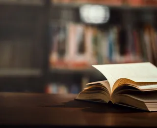 Humorista famoso proíbe filho de ler livros indicados pela escola