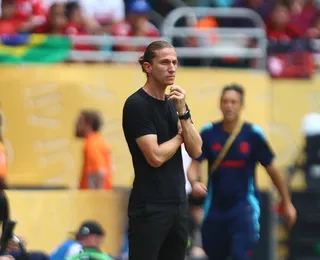 Imprensa internacional exalta trabalho de Filipe Luís no Flamengo