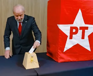 No Rio, Lula vota na eleição do PT neste domingo