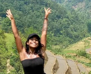 Oito mortes e 180 acidentes foram registrados em trilhas na Indonésia