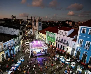 Pelourinho recebe show gratuito no Dia dos Namorados