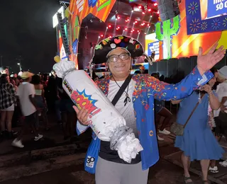 Vai explodir? Bomba gigante chama atenção no Parque de Exposições