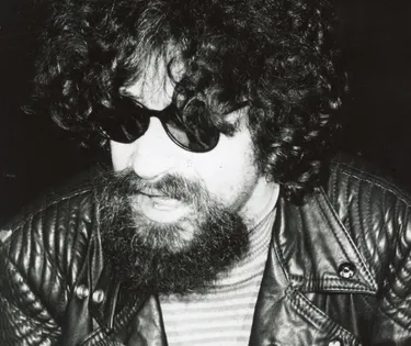 Fãs de Raul Seixas renovam devoção ao ‘Pai do Rock’ a cada geração - Imagem