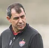 Carille destaca conhecimento do elenco e projeta retomada do Vitória - Imagem