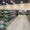 Grande rede de supermercados anuncia fechamento de loja e faz liquidação relâmpago - Imagem