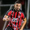 Pepê é liberado após punição e reforça o Vitória diante do Bragantino - Imagem