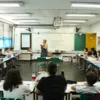 Professores terão carteira nacional com benefícios a partir de outubro - Imagem