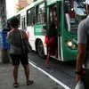 Protesto: ônibus são desviados em Águas Claras após confronto armado - Imagem