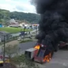 Vídeo: caminhão atinge fio de alta tensão e pega fogo na Bahia - Imagem