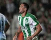 VÍDEO: Ex-Bahia, Gilberto faz dois no Sport e vence goleiro do Vitória - Imagem