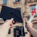 Acabou o papel? Diplomas de graduação passam a ser exclusivamente digital imagem