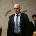 Alexandre de Moraes enfrenta 'ameaças' dos Estados Unidos imagem