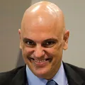 Aliado de Bolsonaro sobe o tom e chama Moraes de monstro imagem