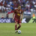 Bahia sofre desfalque: Santiago Arias não joga finais do Nordestão imagem