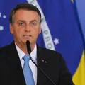 Bolsonaro mentiu e assumiu paternidade do PIX; relembre imagem