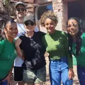 De férias, Adriana Esteves e Vladimir Brichta desbravam cidade baiana imagem