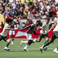 Destaque do Fluminense é oficializado como reforço de clube inglês imagem