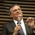 Dino determina que PF investigue R$ 694 mi em emendas parlamentares imagem