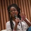 Djamila Ribeiro leva reflexão e resistência à Biblioteca Central em Salvador imagem