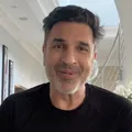 Edu Guedes não fará quimioterapia nem radioterapia; entenda imagem